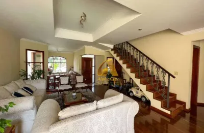 Casa espetacular em residencial de alto padrão em alphaville