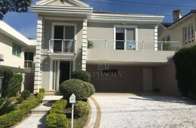 Casa de alto padrão com piscina e espaço confortável - seu novo lar espera por você!