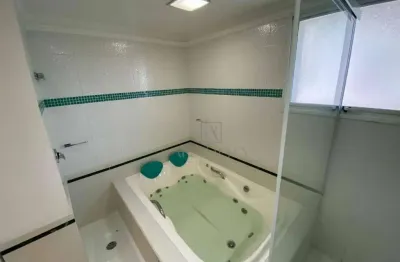 Belíssimo apartamento retrofitado no centro de alphaville - espaço, sofisticação e conveniência