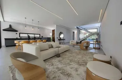 Casa mobiliada de alto padrão no alphaville 4 - disponível para venda ou locação