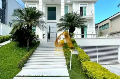 Casa única no condomínio melville: luxo espaçoso em alphaville