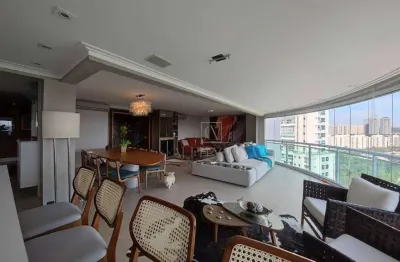 A melhor opção totalmente mobiliado e decorado em  excelente localização em alphaville