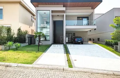 Casa em condomínio fechado com 4 quartos à venda na Rua Camargue, Tamboré, Santana de Parnaíba