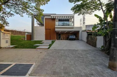 Casa recém-construída com arquitetura exclusiva assinada por eliana beraldo