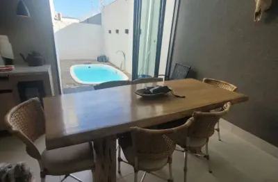 Alugo casa mobiliada  sicília residence – não geminada  localização privilegiada, próximo à av. do cpa e ao centro político!