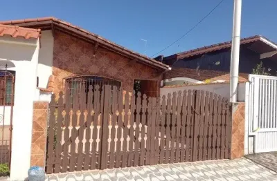 Casa com 2 quartos à venda na Rua Amapola, 109, Jardim Real, Praia Grande