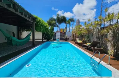 Belíssima casa 6/4 sendo 04 suítes 600m²  - capim macio
