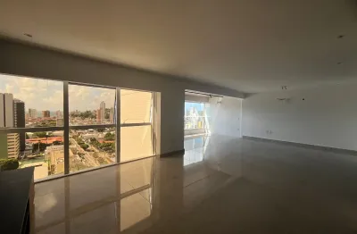 Apartamento 03 suítes 163m² com vista panorâmica em petrópolis