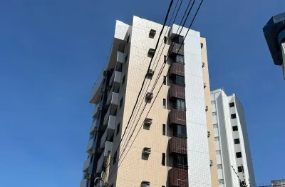Apartamento com 2 quartos à venda na Rua Professor Moura Rabelo, 1, Candelária, Natal