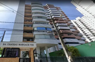 Luxuoso apartamento 04 suítes 235m² no edifício chateau margaux