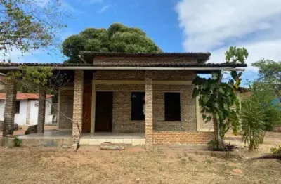Casa 3 quartos (sendo 1 suíte) para locação na vila de ponta negra