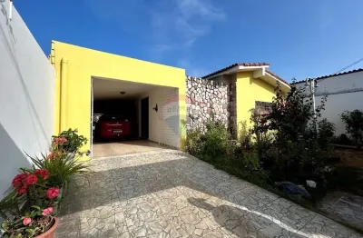 Oferta!! casa 3/4 sendo 02 suites + edícula 2/4 com 249m² em cidade satélite