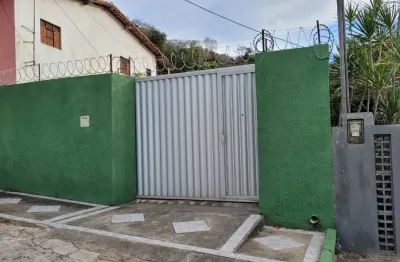 Oportunidade!! 02 casas com localização privilegiada nova descoberta