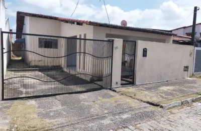 Oferta!! casa 3/4 suíte no pitimbu  rua tranquila perto parada de ônibus
