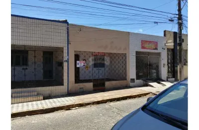 Casa com 3 quartos à venda na Rua Sílvio Pelico, 266, Alecrim, Natal