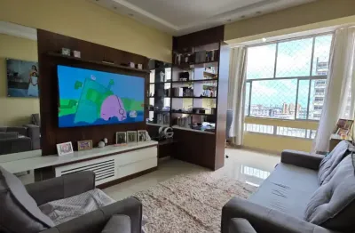 Apartamento reformado  2/4 suíte + dependência no condomínio salmar