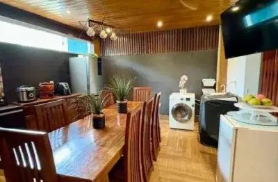 Belíssima Casa Triplex 4/4 Toda Mobiliada e Energia Solar no Douro Village