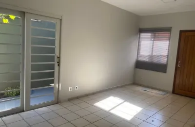 Casa à venda no condomínio fechado r$ 630.000,00.localização: manoel penna, ribeirão preto - sp.