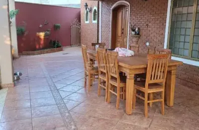 Sobrado à venda, 207 m² por R$ 830.000,00 - Sumarezinho - Ribeirão Preto/SP