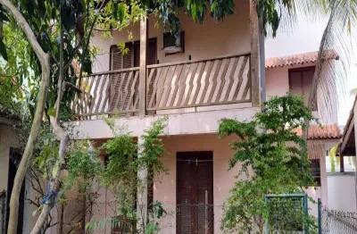 Casa em condomínio fechado com 5 quartos à venda na rua antônio raimundo lucena, campo grande, rio de janeiro por r$ 1.799.900