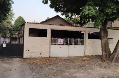 Casa com 3 quartos à venda na rua jicara, 427, campo grande, rio de janeiro por r$ 580.000