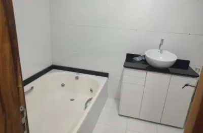 Casa com 2 quartos à venda na rua paris, 548, centro, itaguaí, 43 m2 por r$ 179.990