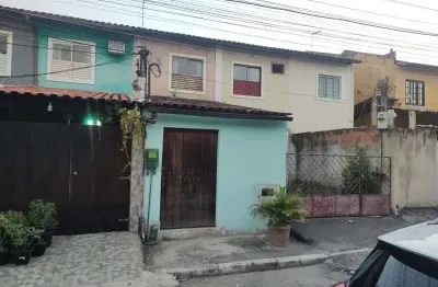 Casa com 2 quartos à venda na rua alfredo alves cruz, 548, centro, itaguaí, 43 m2 por r$ 179.990