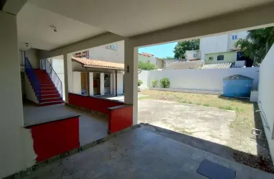Casa com 2 quartos à venda na rua agrícola, bangu, rio de janeiro por r$ 429.990