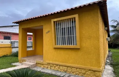 Casa com 3 quartos à venda na Avenida de Santa Cruz, Santíssimo, Rio de Janeiro por R$ 444.900
