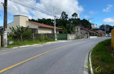 Terreno à venda na Rua Coletor Irineu Comelli, 1233, Centro, São José