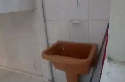 Casa com 2 quartos para alugar no Jardim das Flores, Osasco 