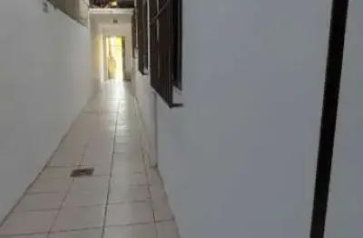 Casa com 3 quartos para alugar no Km 18, Osasco 