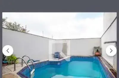 Casa com 3 quartos para alugar no Km 18, Osasco 