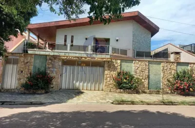 Belíssima casa à venda no jardim florestal em jundiaí - a/c 346 m², te  400 m², 03 dormitórios, (02 suítes, 01 com hidro e closet) várias vagas, linda vista.