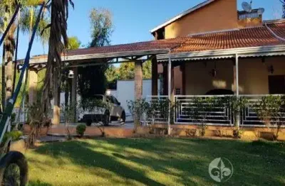 Belíssima casa de campo à venda, no recreio more, jarinu divisa com jundiaí, ao lado do condomínio fazenda campo verde - a/c 750 m², em , alto padrão.