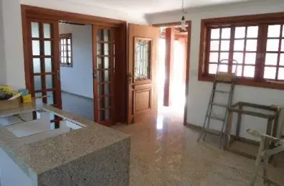 CHÁCARA DE ALTO PADRÃO À VENDA OU LOCAÇÃO EM LOUVEIRA -  A/C 1500 m² em Terreno de 20 mil m², lazer completo.