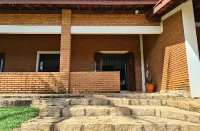 BELÍSSIMA CHÁCARA À VENDA NO CAFEZAL VI, EM ITUPEVA - A/C 500 m², TE 1.760 m², Mobiliada, 06 suítes c/ closet e ar, lazer completo. Estuda permuta.