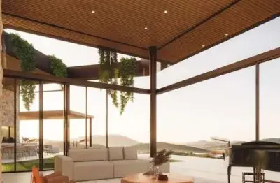 Maravilhosa casa de frente para a Represa de Joanópolis, cercada de mata de preservação, altíssimo padrão - A/C 1125 m² - TE de 132 mil m², uma das regiões mais valorizadas de S.Paulo. agende a sua vi