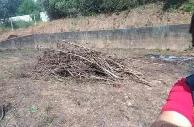 TERRENO À VENDA NO VILLE SAINT JAMES EM CAMPO LIMPO PTA. - Área 1.134,00 m², (26,33 x 43,06) Aceita financiamento.