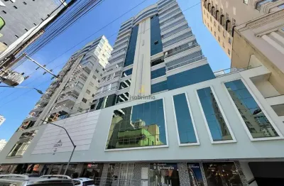 Apartamento com 3 quartos para alugar na Rua 306, 200, Meia Praia, Itapema