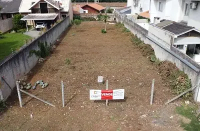 Terreno à venda na Vila Ferrari, Campo Largo 