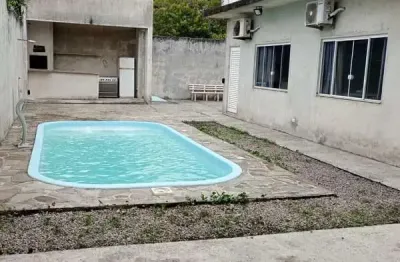 Viva o sonho do litoral: uma casa na praia com tudo que você precisa!