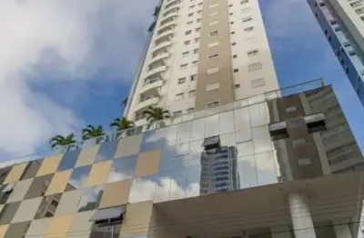 Apartamento decorado 3 suítes e 3 vagas no coração de balneário camboriú