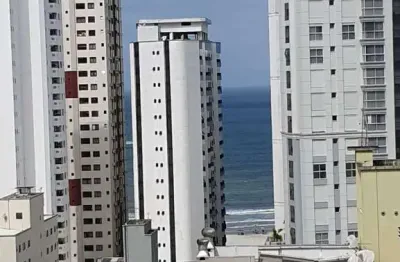 Viva a praia com estilo - 3 suítes 3 vagas a 2 min da praia