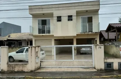 Casa com 3 quartos à venda na Rua Getúlio Vargas, 78, Rio Caveiras, Biguaçu