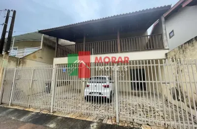 Casa com 3 quartos à venda na sebastião aricetti, 55, bosque, vinhedo, 164 m2 por r$ 650.000