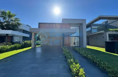 Casa com 4 quartos à venda na Avenida Castelo Branco, 1861-1899, Centro, Torres