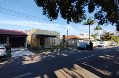 Casa comercial à venda em Igra Norte, Torres 