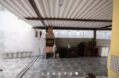 Casa para Locação em São Paulo, Vila Nova Galvão, 2 dormitórios, 1 suíte, 2 banheiros, 2 vagas