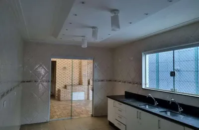 Imperdível casa à venda em são paulo-sp, jabaquara: 4 quartos, 1 suíte, 5 banheiros, 3 vagas de garagem - 179,00 m² de área